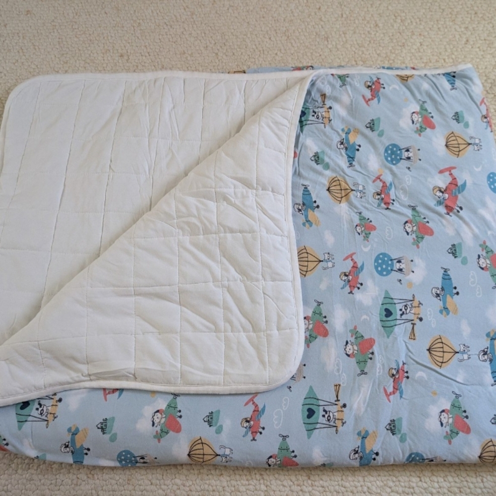 Children's Playful Print Quilt - Blue and White